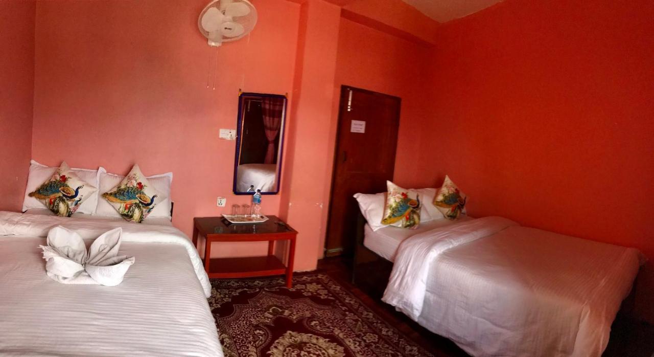 Shristi Hotel & Lodge Бандипур Экстерьер фото