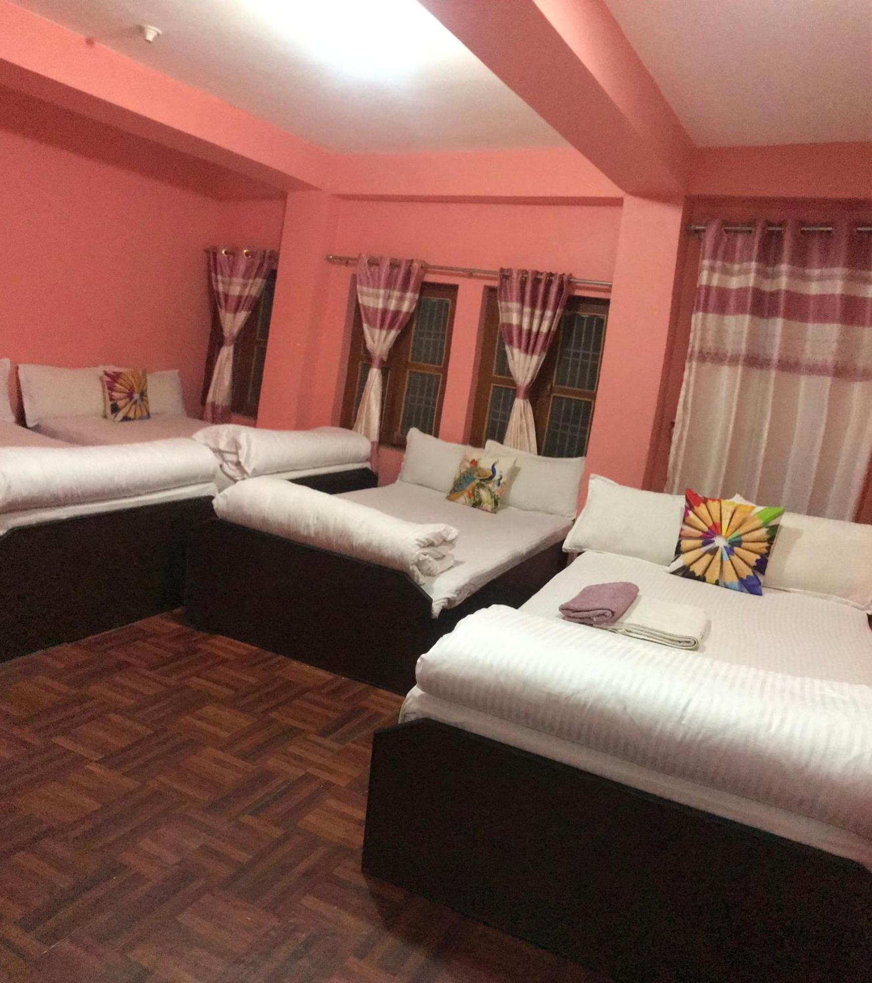 Shristi Hotel & Lodge Бандипур Экстерьер фото